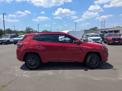 2023 Jeep Compass (RED) Edition