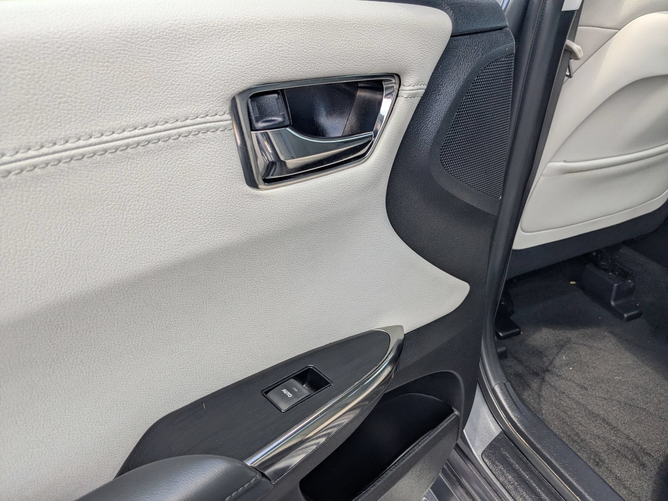 2018 Toyota Avalon XLE Premium