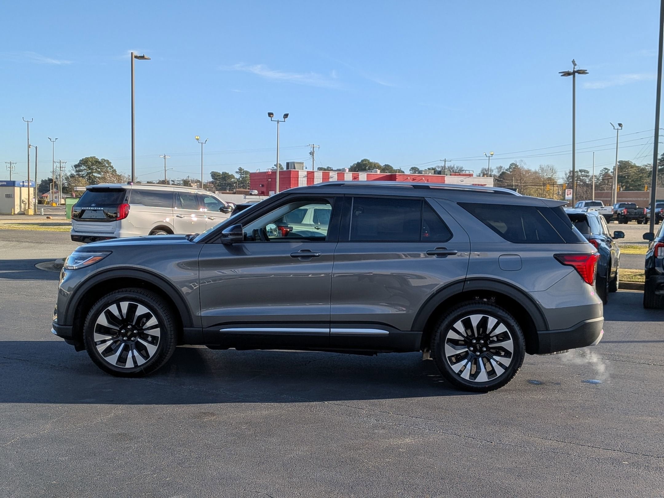 2026 Ford Explorer Platinum