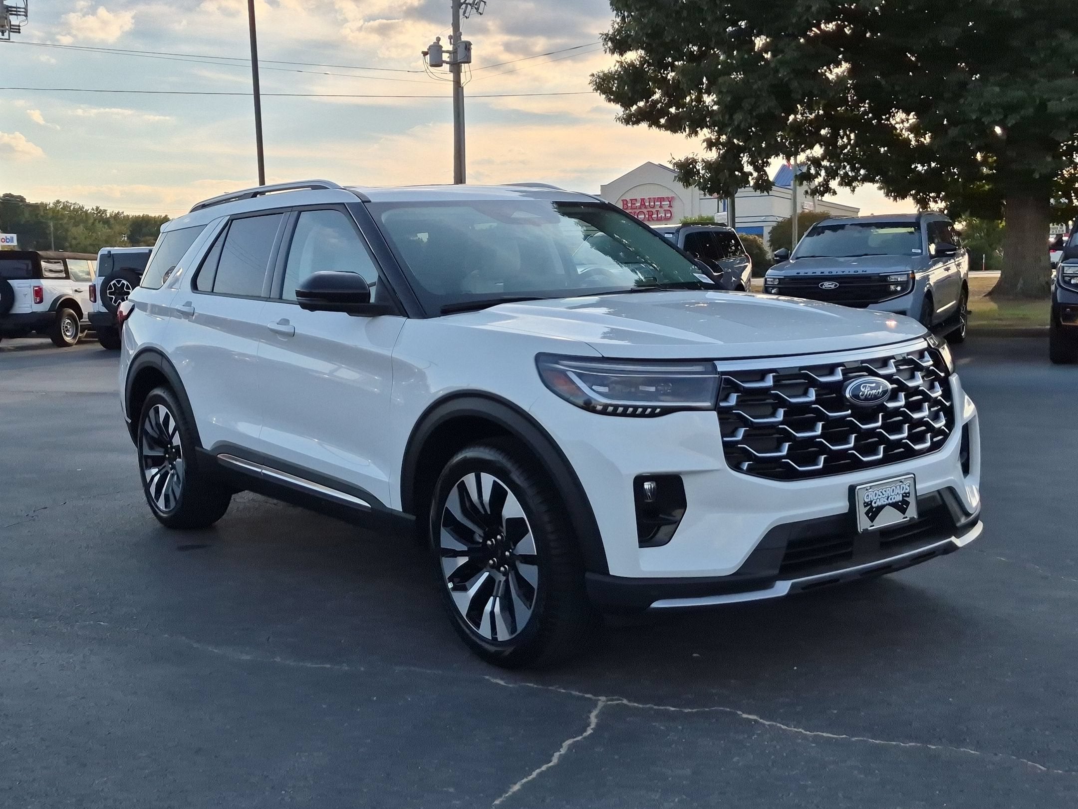 2026 Ford Explorer Platinum