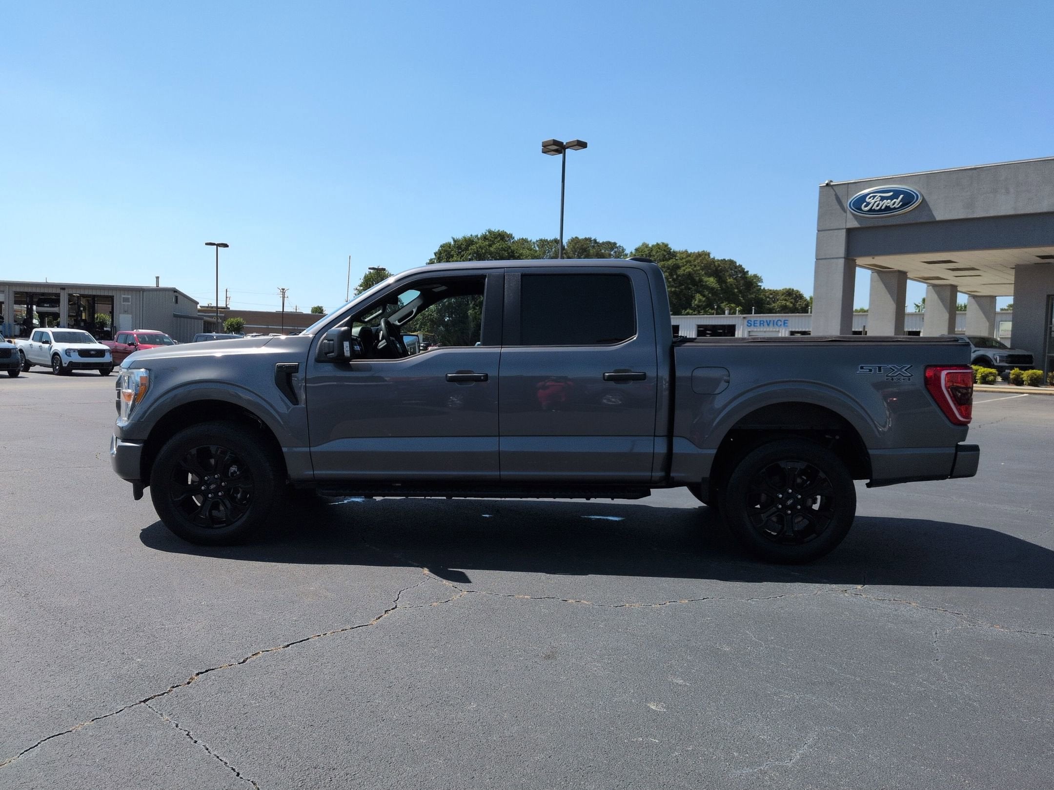 2022 Ford F-150 XL