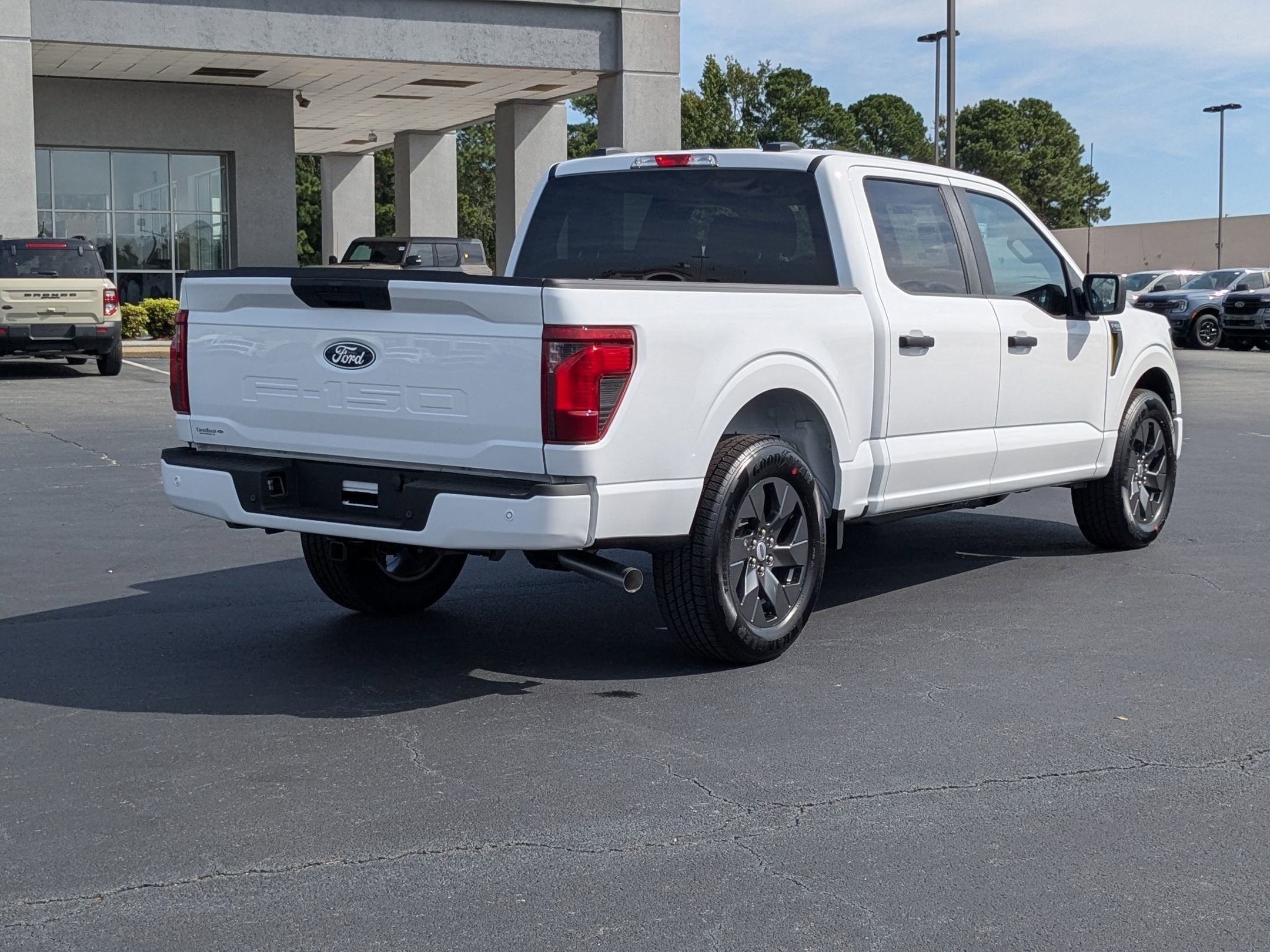 2025 Ford F-150 STX - Crossroads Courtesy Demo