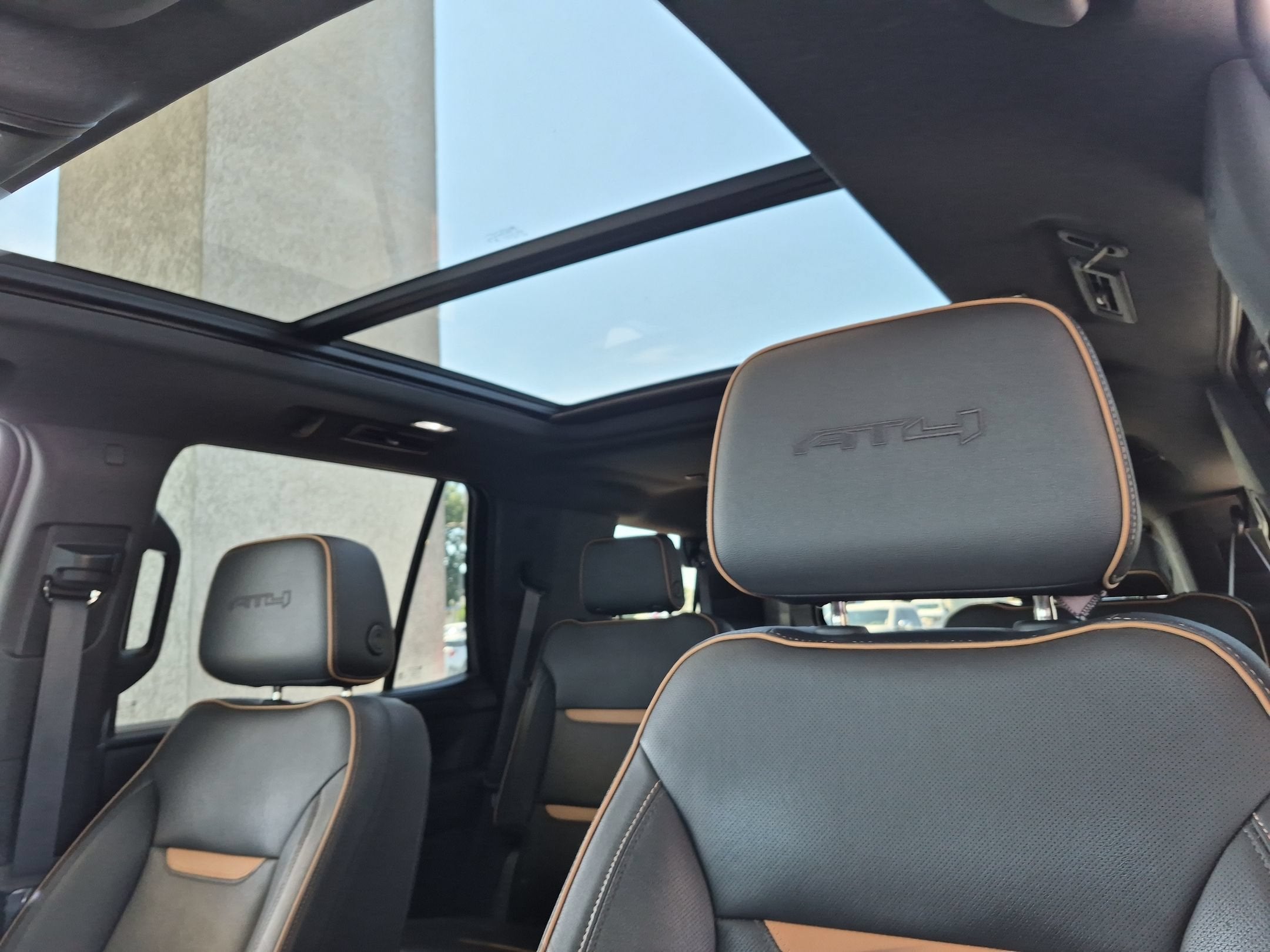 2023 GMC Yukon AT4