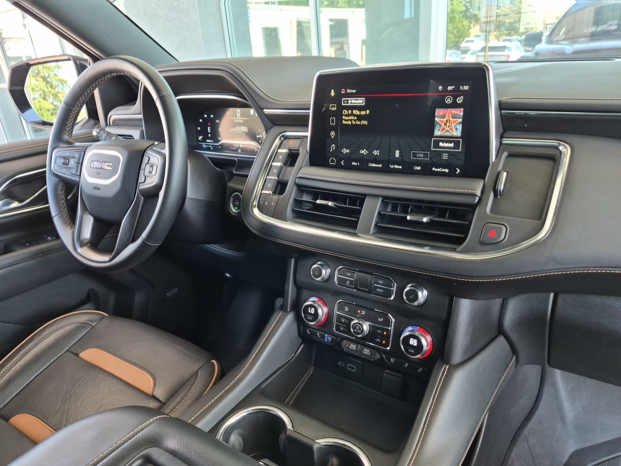 2023 GMC Yukon AT4