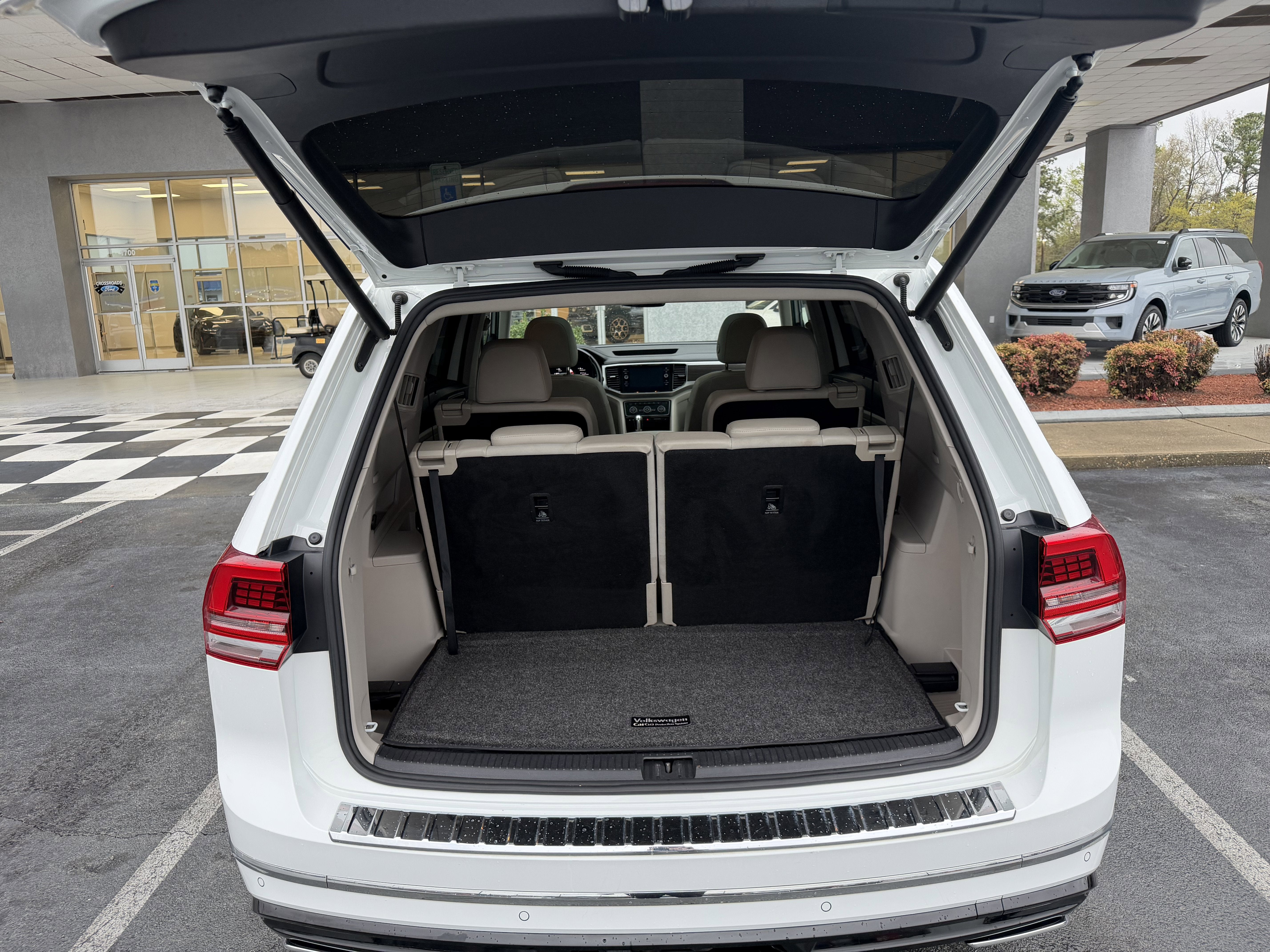 2019 Volkswagen Atlas 3.6L V6 SEL R-Line