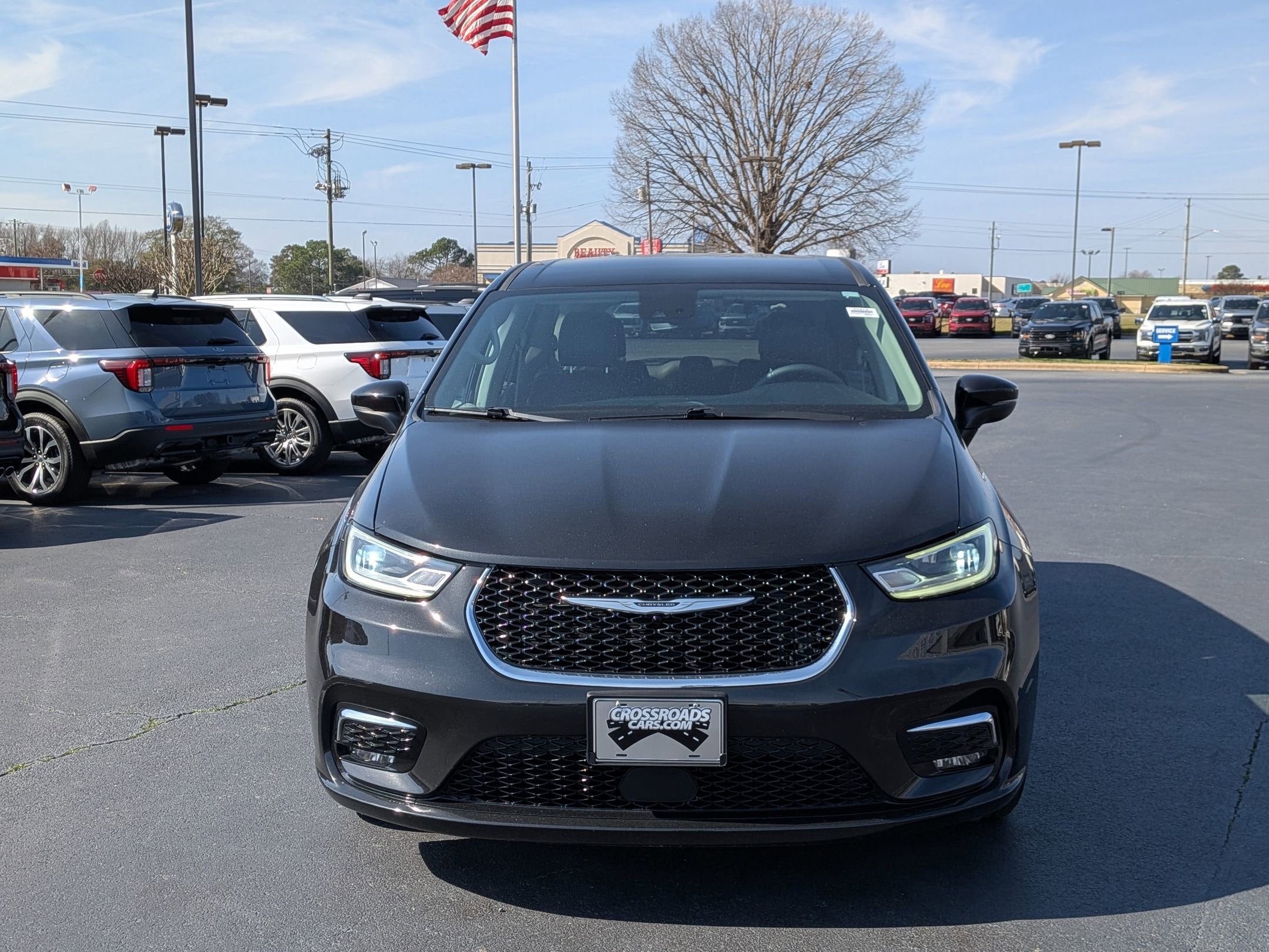 2023 Chrysler Pacifica Touring L