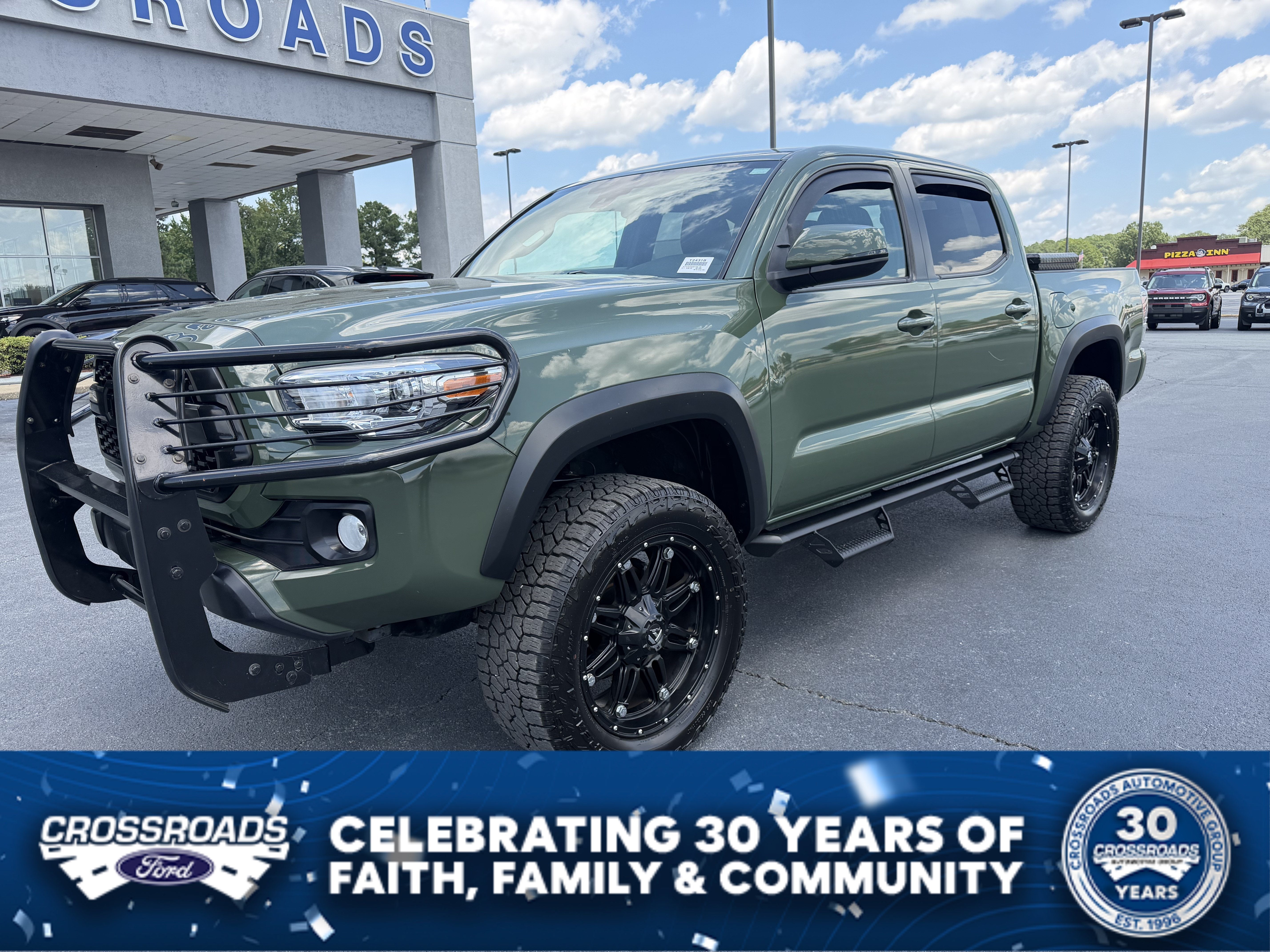 2022 Toyota Tacoma 4WD TRD Off Road