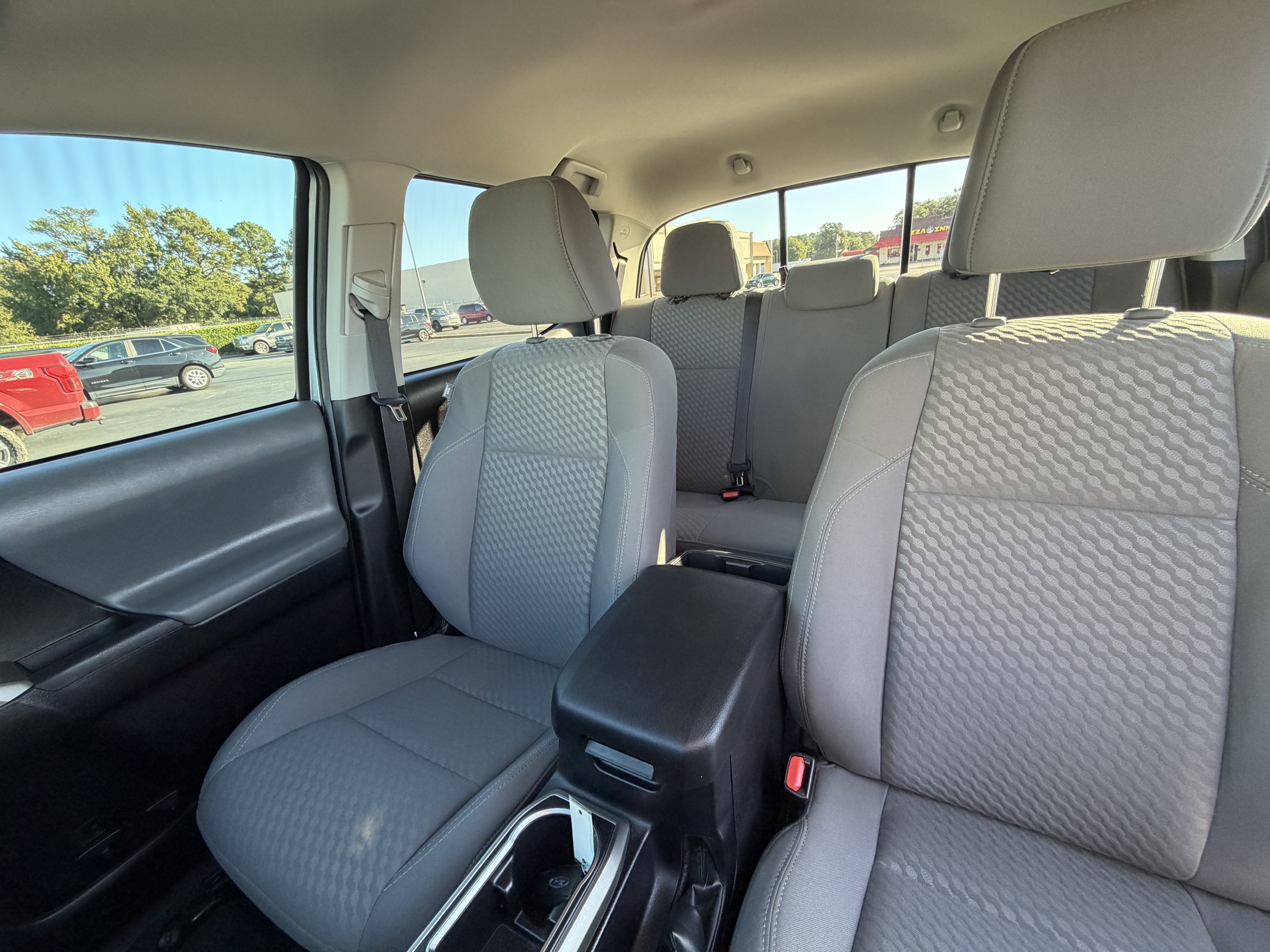2021 Toyota Tacoma 2WD SR5