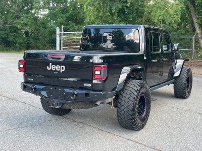 2022 Jeep Gladiator Overland