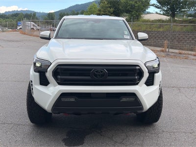 2026 Toyota Tacoma 4WD SR5