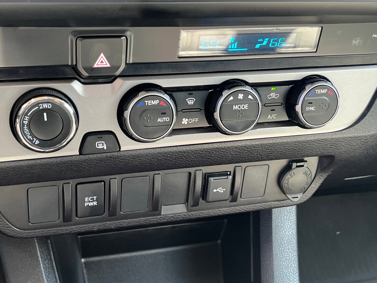 2023 Toyota Tacoma 4WD SR